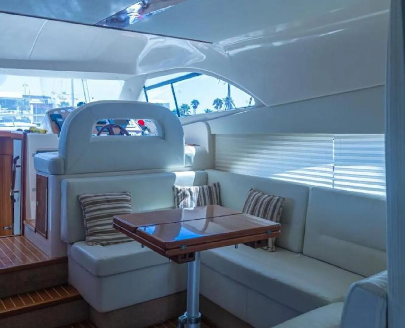 מלון סנטה קרוז דה טנריף Luxury Yacht Atrevida 0*,
